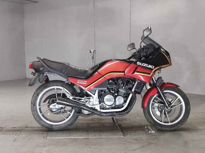 Suzuki GS250FW