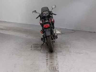 Suzuki GS250FW