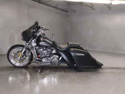 Harley-Davidson FLHX1690 2012