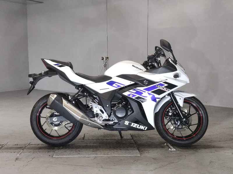 Suzuki GSX250R
