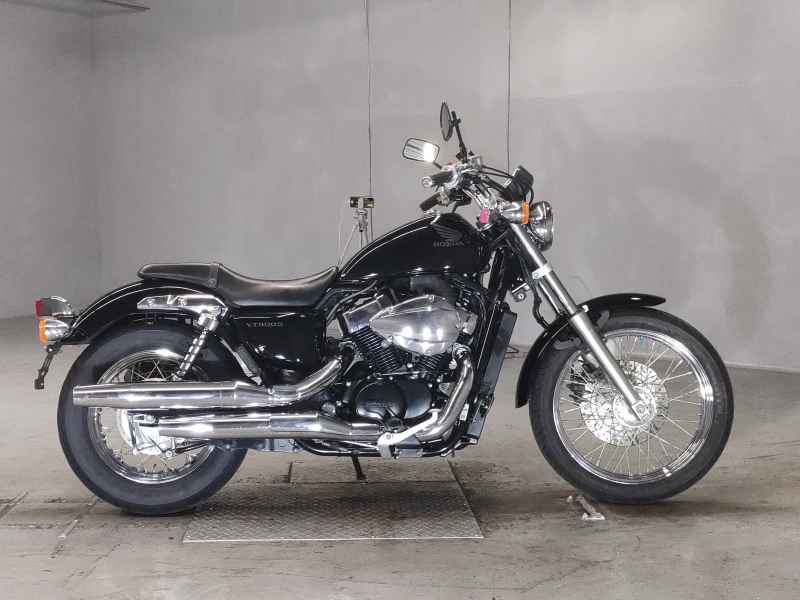 Honda VT400S 2012
