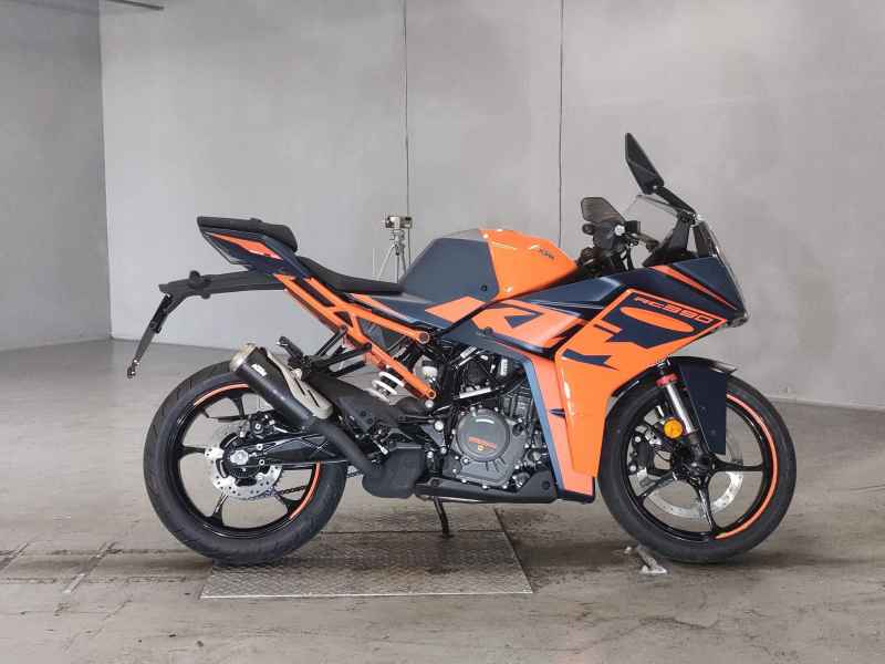 KTM RC 390 2022