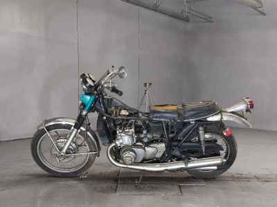 Suzuki GT750
