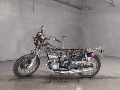 Suzuki GT550