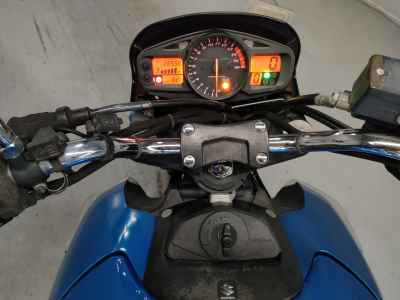 Suzuki GSR400 2014