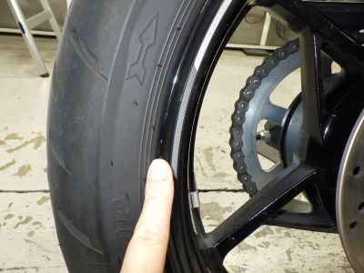 Kawasaki Ninja ZX-4R SE 2025