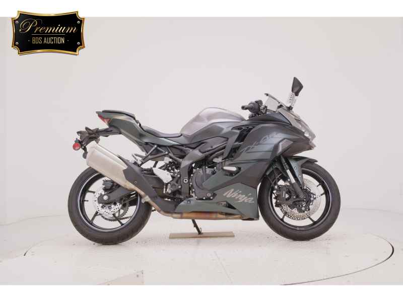 Kawasaki Ninja ZX-4R SE 2025
