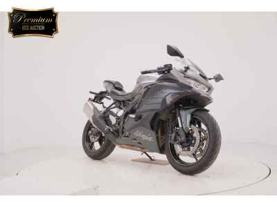 Kawasaki Ninja ZX-4R SE 2025