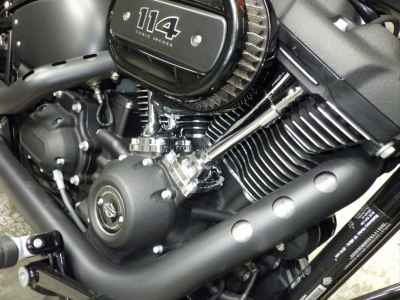 Harley-Davidson Street Bob FXBBS1870 2021