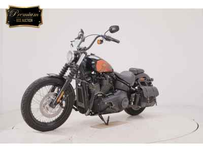 Harley-Davidson Street Bob FXBBS1870 2021