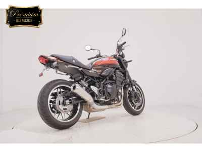Kawasaki Z900RS 2017