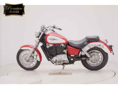 Honda Shadow 1100 Classic