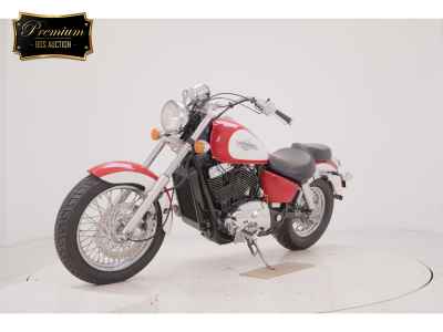 Honda Shadow 1100 Classic