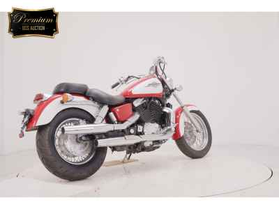 Honda Shadow 1100 Classic