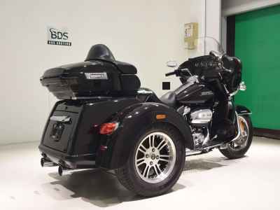 Harley-Davidson Electra Glide FLHTCU1870 Trike 2021
