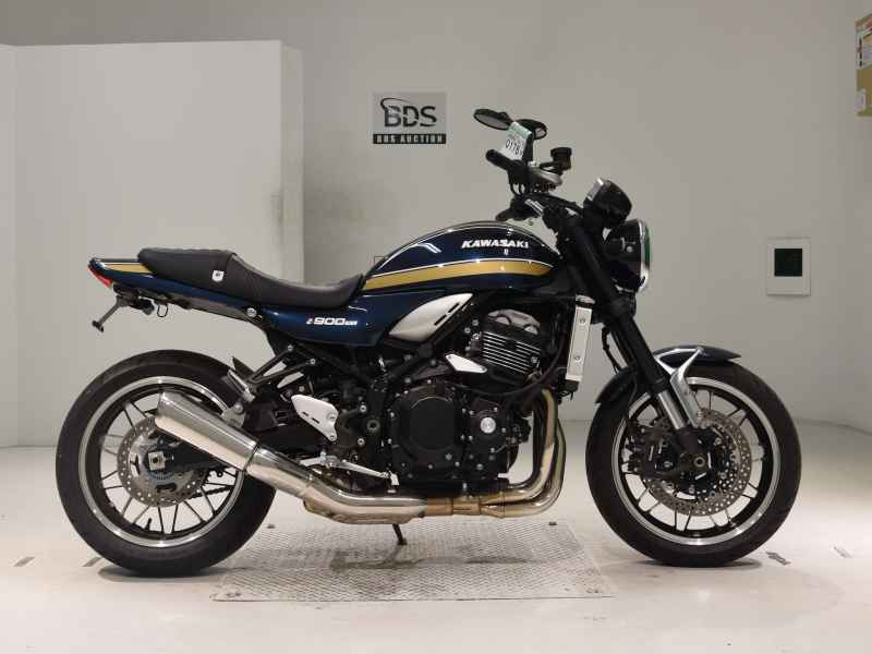 Kawasaki Z900RS 2021