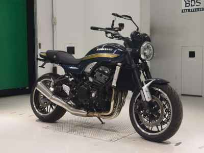 Kawasaki Z900RS 2021