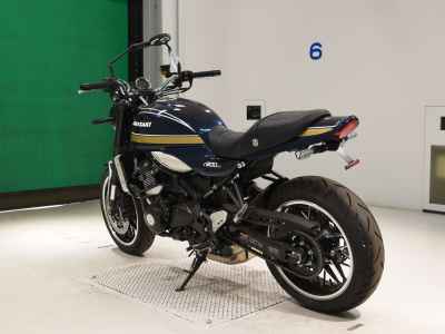 Kawasaki Z900RS 2021