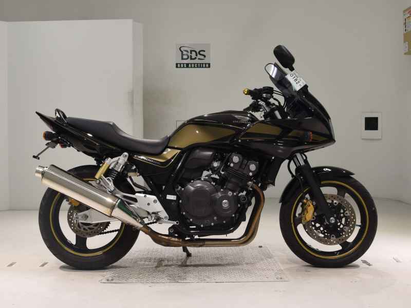 Honda CB400SFV Boldor 2012