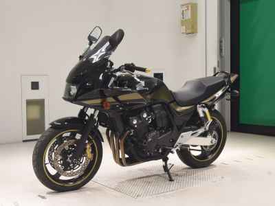 Honda CB400SFV Boldor 2012