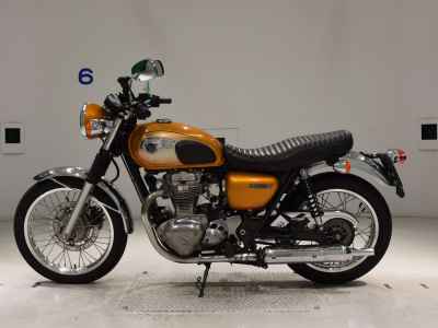 Kawasaki W800 2012