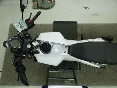 Husqvarna Svartpilen 401 2022