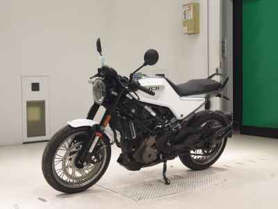 Husqvarna Svartpilen 401 2022