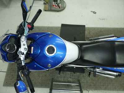 Suzuki GSR250