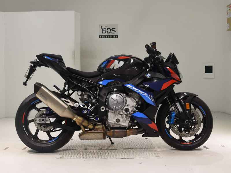 BMW M1000R 2024