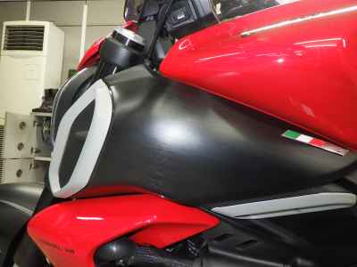 Ducati Diavel 2024