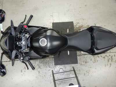 Honda CBR400R 2024