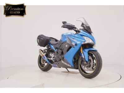 Suzuki GSX-S1000F 2016