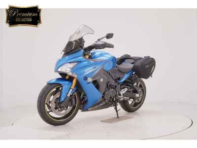 Suzuki GSX-S1000F 2016