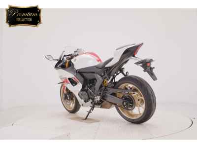 Yamaha YZF-R7 2022