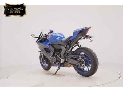 Yamaha YZF-R7 2023