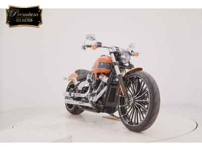Harley-Davidson Breakout FXBR1920 2023