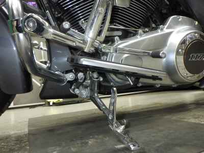 Harley-Davidson FLHXSE1920 CVO 2020
