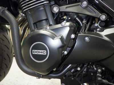 Kawasaki Z900RS 2023
