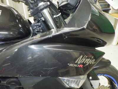 Kawasaki Ninja 400R 2011