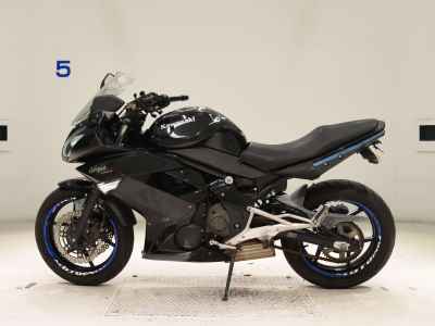 Kawasaki Ninja 400R 2011