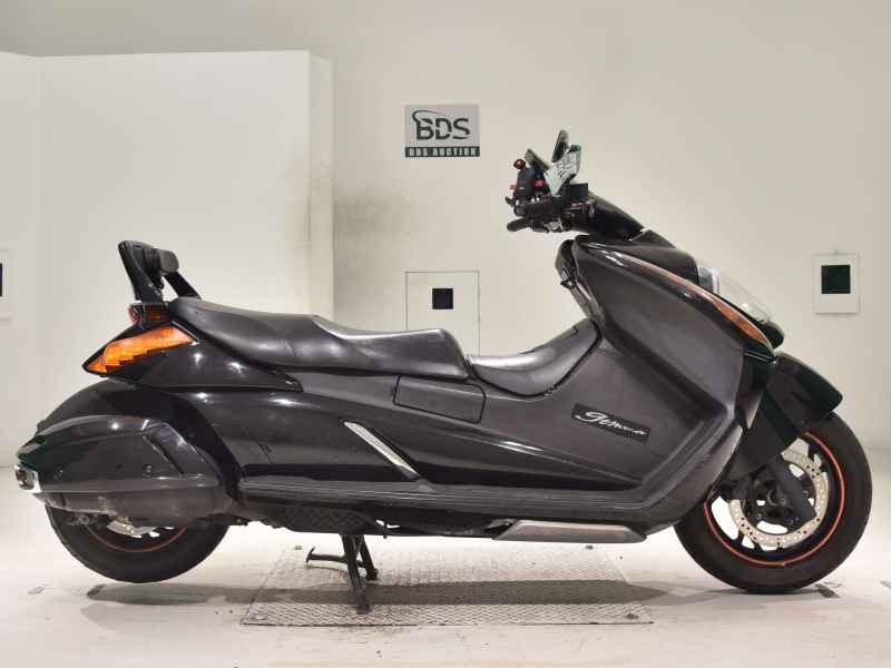 Suzuki Gemma 250