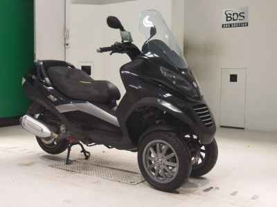 Piaggio MP3 250