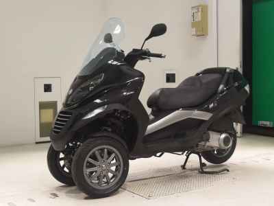 Piaggio MP3 250