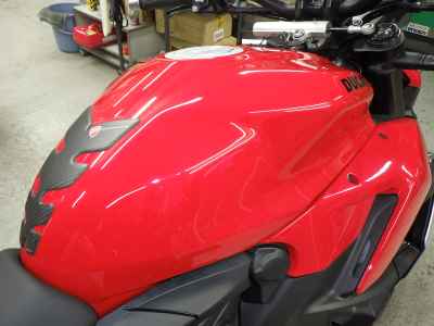 Ducati Streetfighter V2 2022