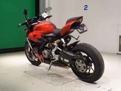Ducati Streetfighter V2 2022