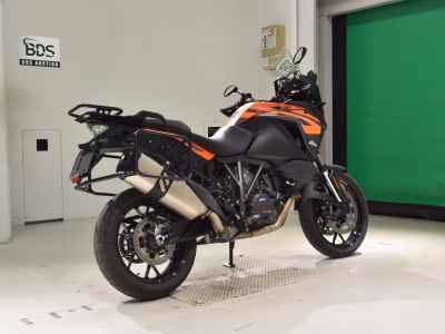KTM 1290 Super Adventure S 2020