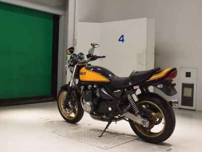 Kawasaki Zephyr 400 2007