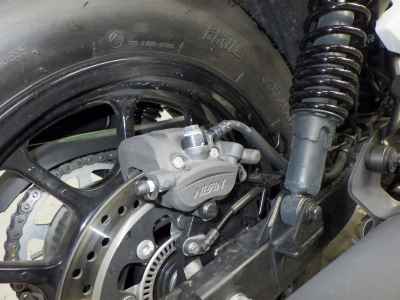 Kawasaki Eliminator 400 2023