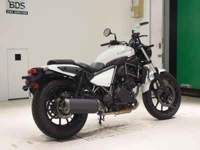 Kawasaki Eliminator 400 2023