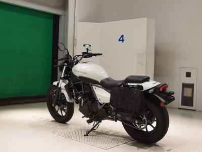 Kawasaki Eliminator 400 2023